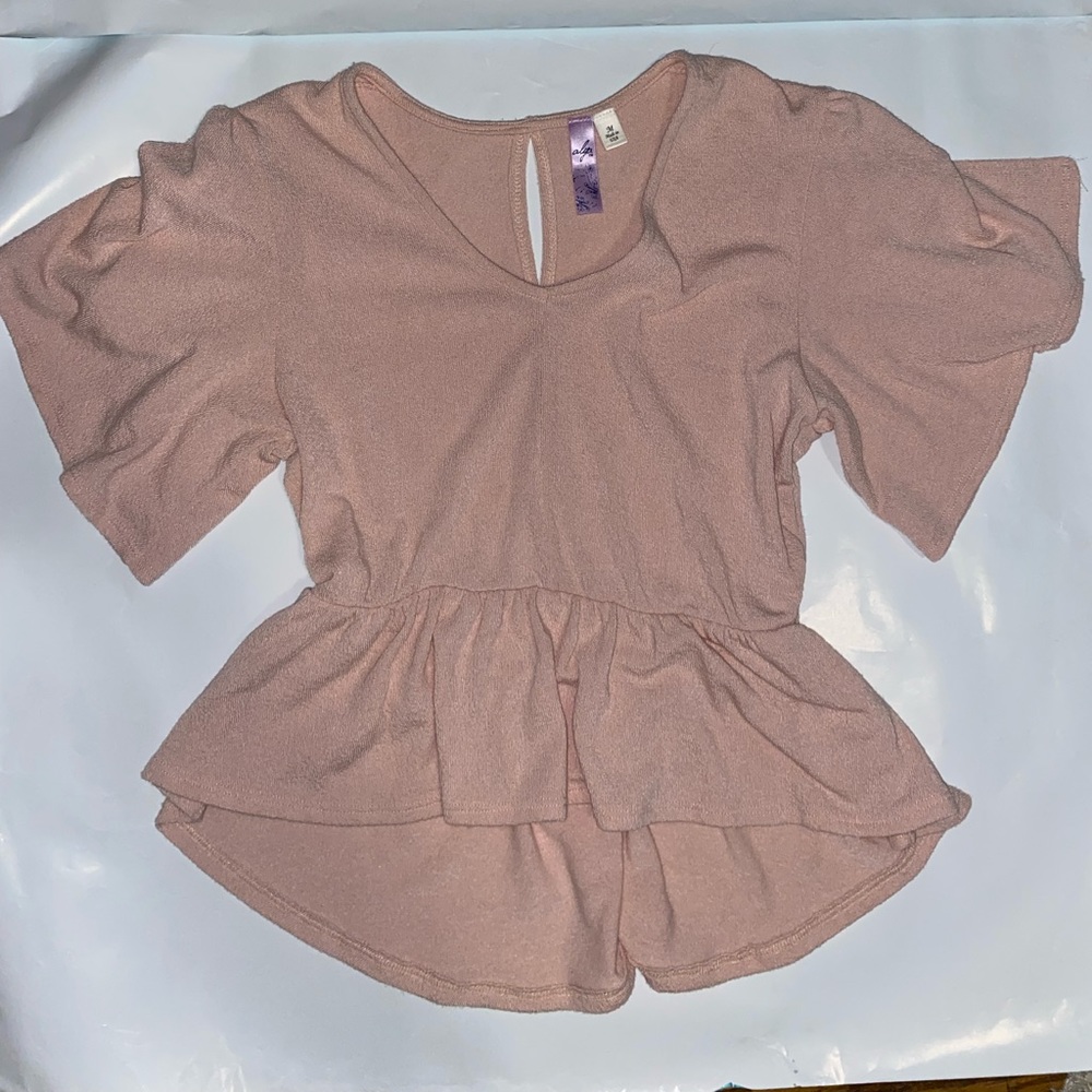 Size Medium Alya Pink ruffle top women’s